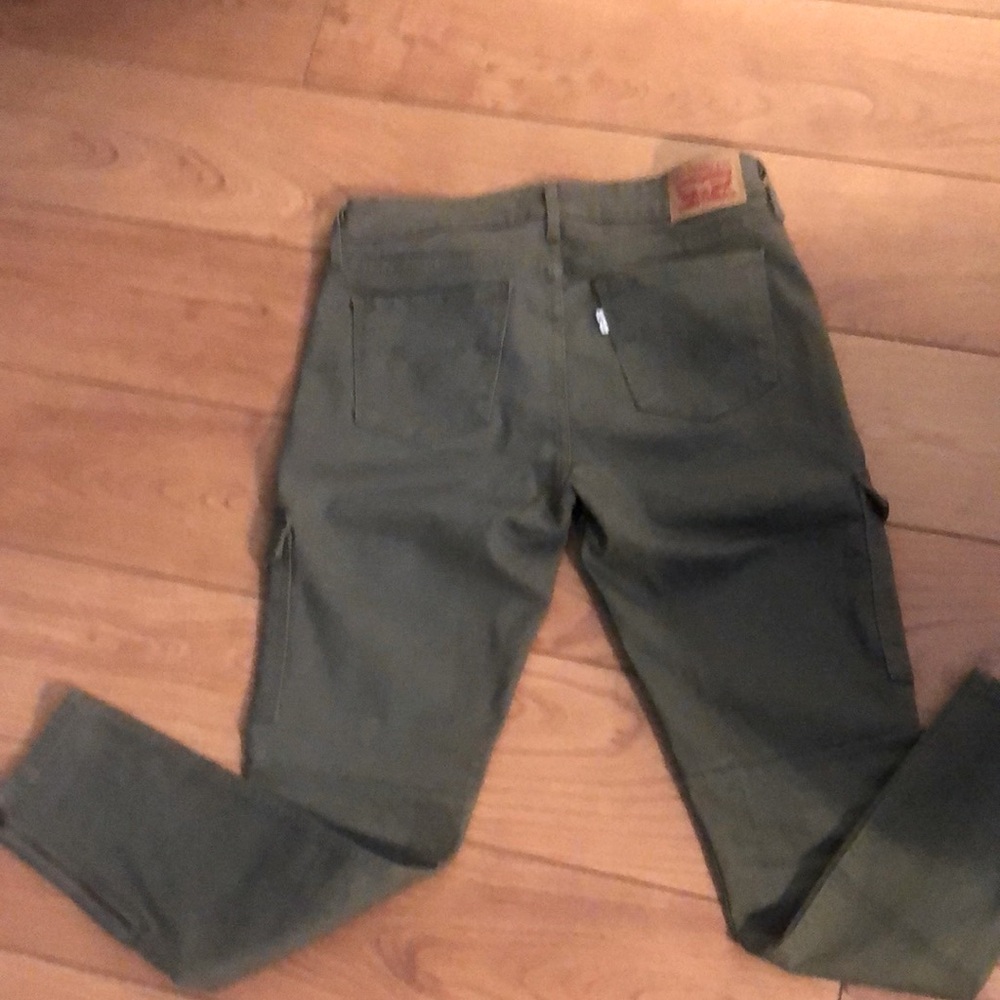 Levi’s 711 Skinny Cargo Jeans